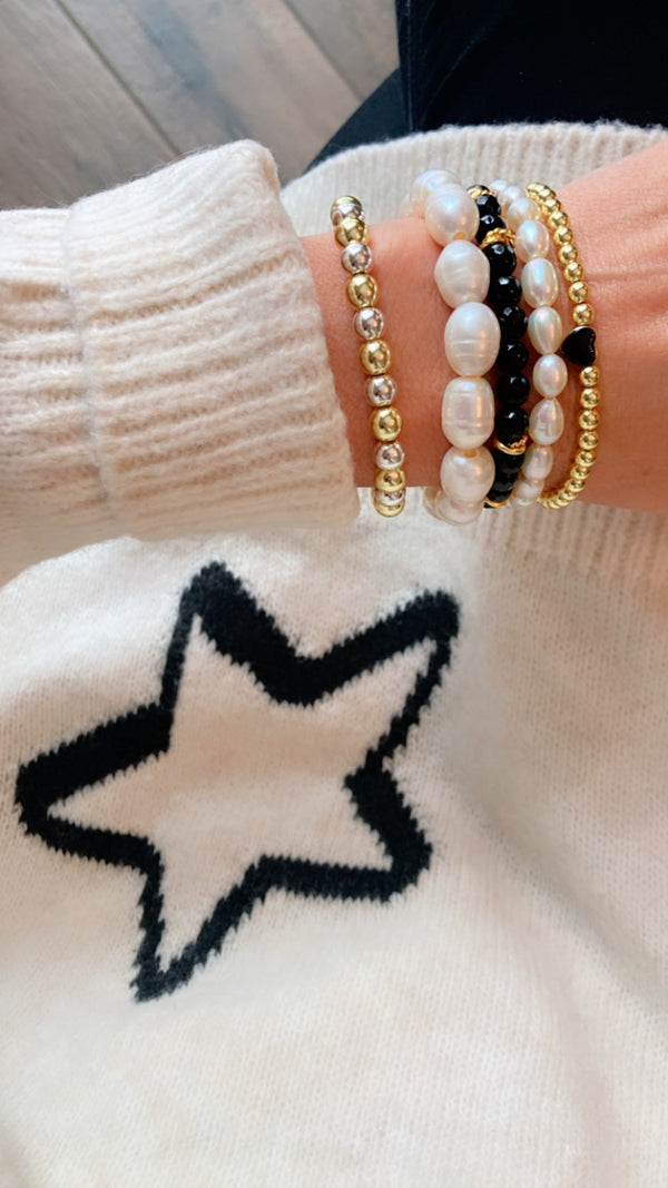 Large freshwater pearl bracelet